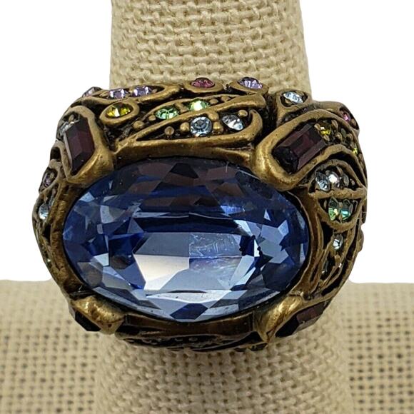 Heidi Daus Crystal Statement Ring Blue Purple Designer Gold Tone Cocktail 5 3/4 - Picture 5 of 10